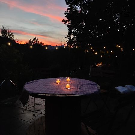 La Tana Nel Bosco Di Casa Amilton Hotel Ponzanello Buitenkant foto
